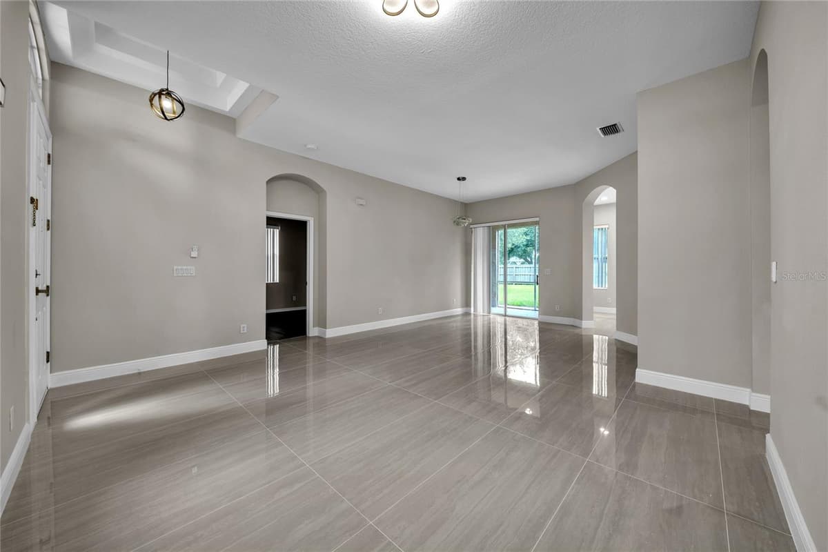 23004 BAY CEDAR DRIVE — photo 9 of 65