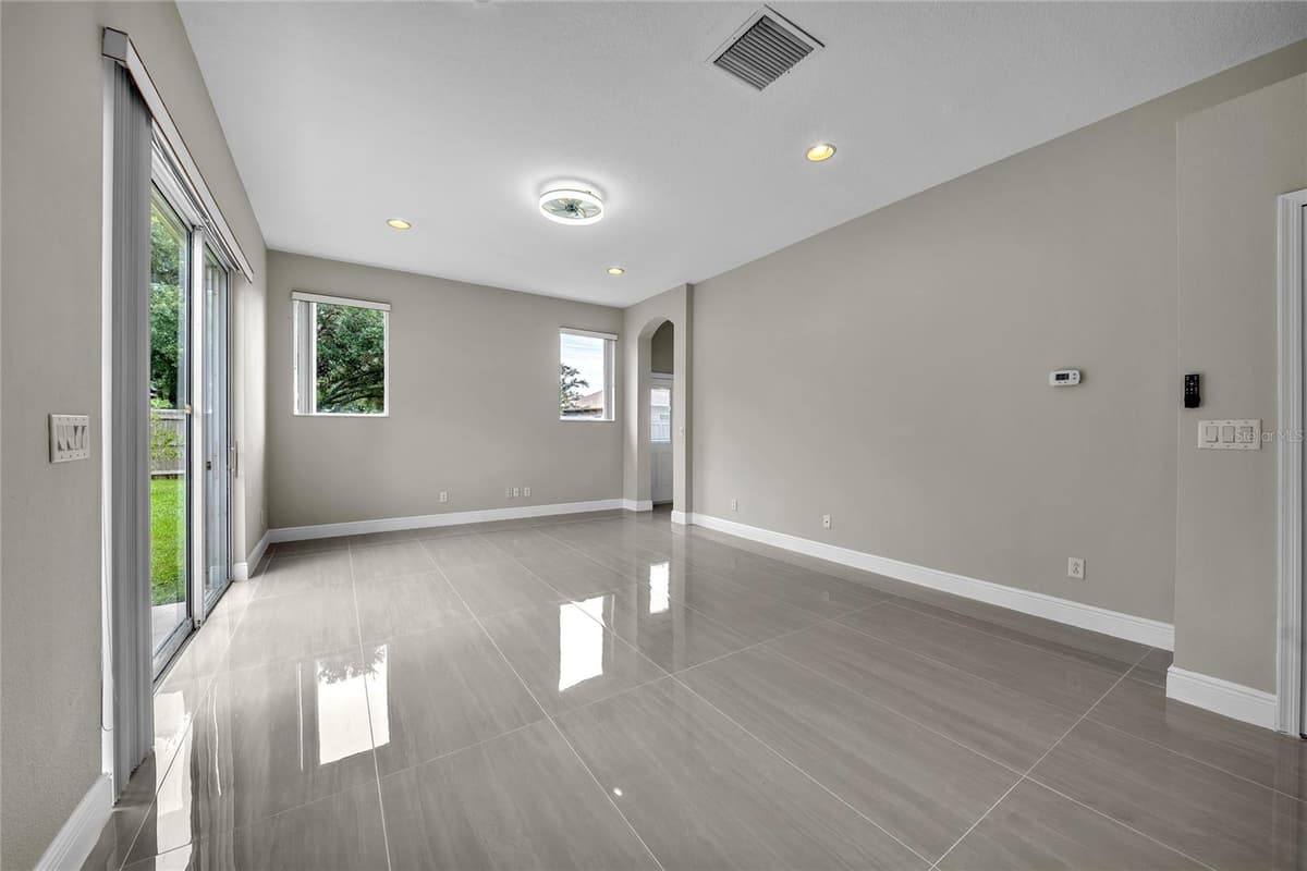 23004 BAY CEDAR DRIVE — photo 17 of 65