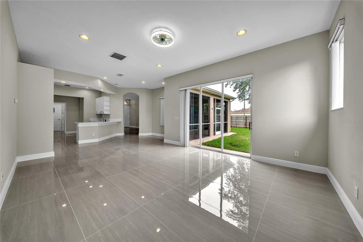 23004 BAY CEDAR DRIVE — photo 19 of 65