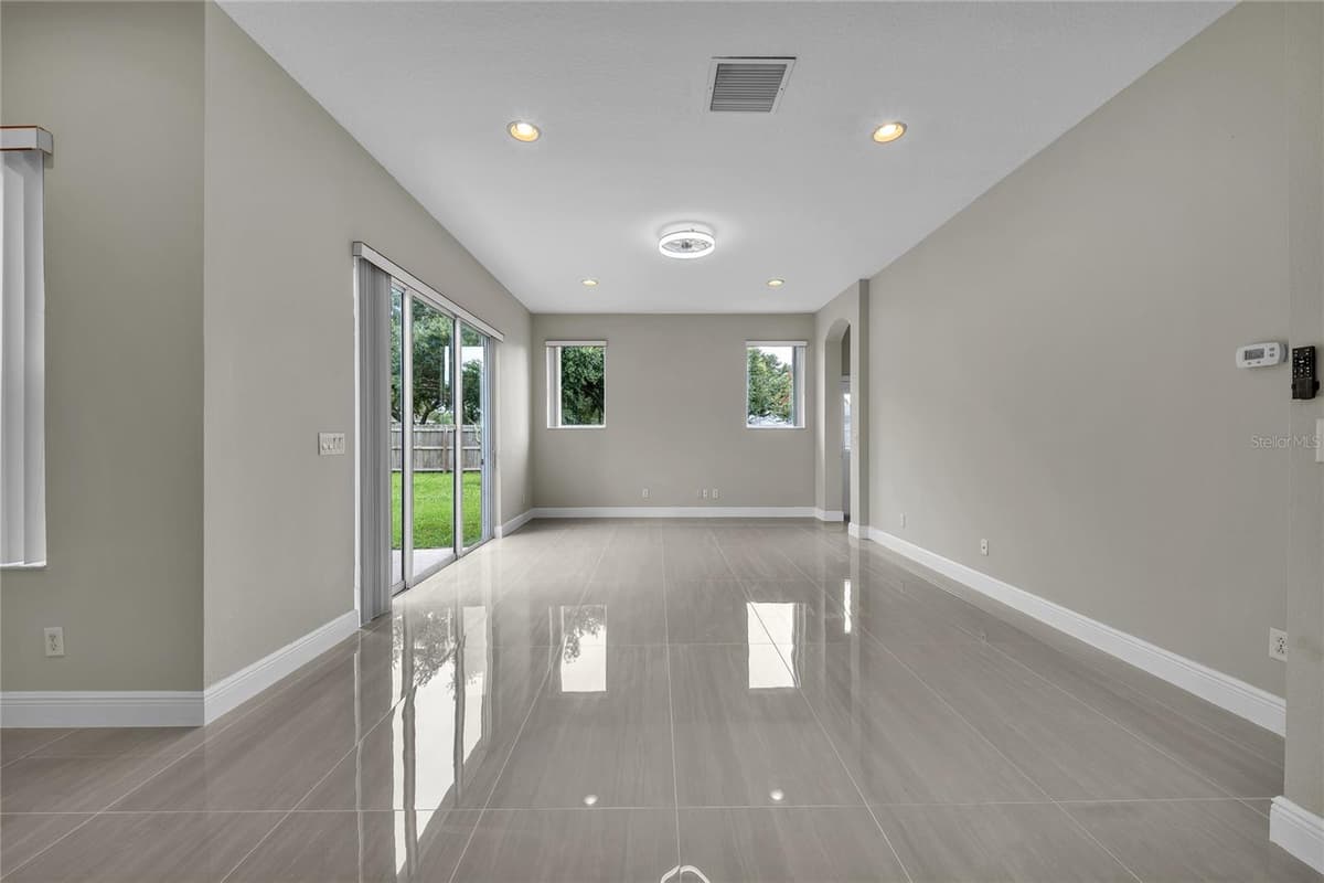 23004 BAY CEDAR DRIVE — photo 16 of 65