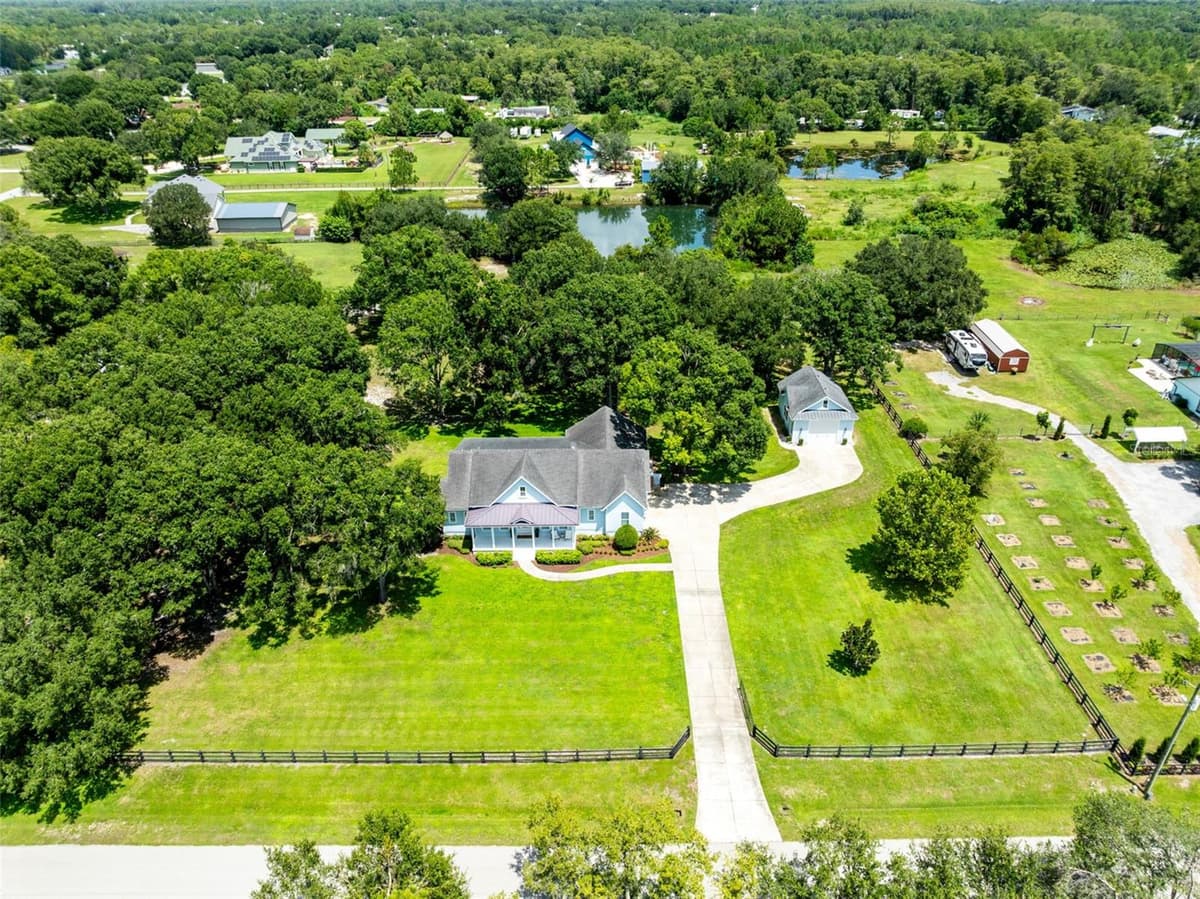 4623 MILDRED BASS ROAD — photo 4 of 42