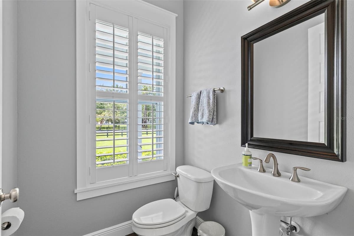 4623 MILDRED BASS ROAD — photo 10 of 42