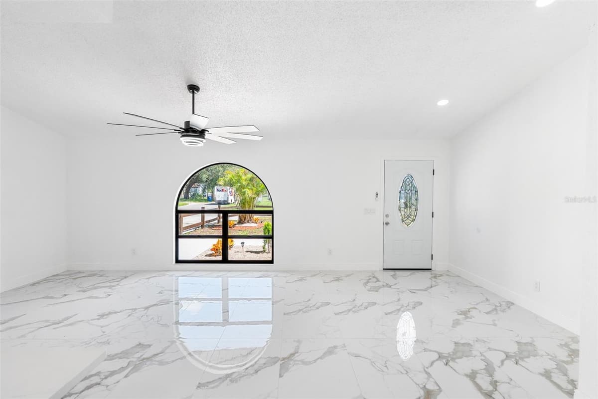 3823 NORFOLK STREET — photo 5 of 43