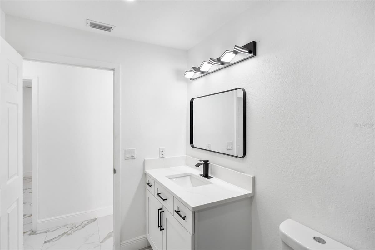 3823 NORFOLK STREET — photo 13 of 43