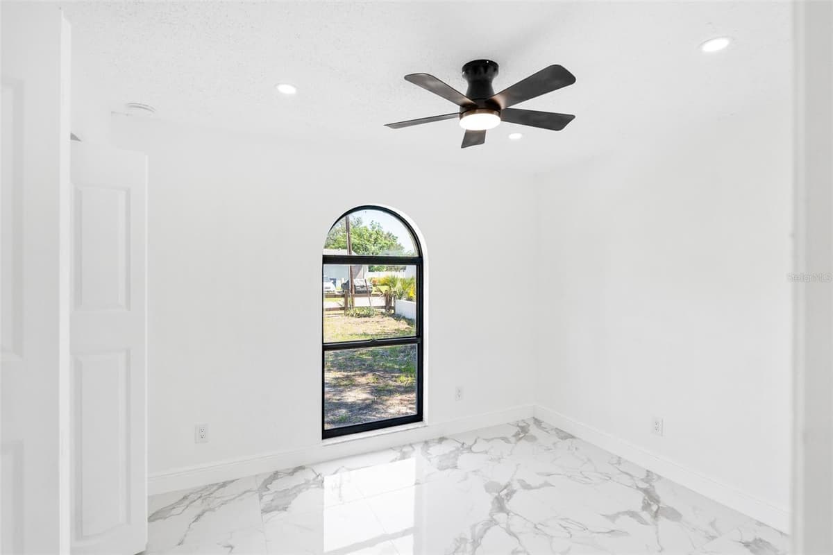 3823 NORFOLK STREET — photo 19 of 43