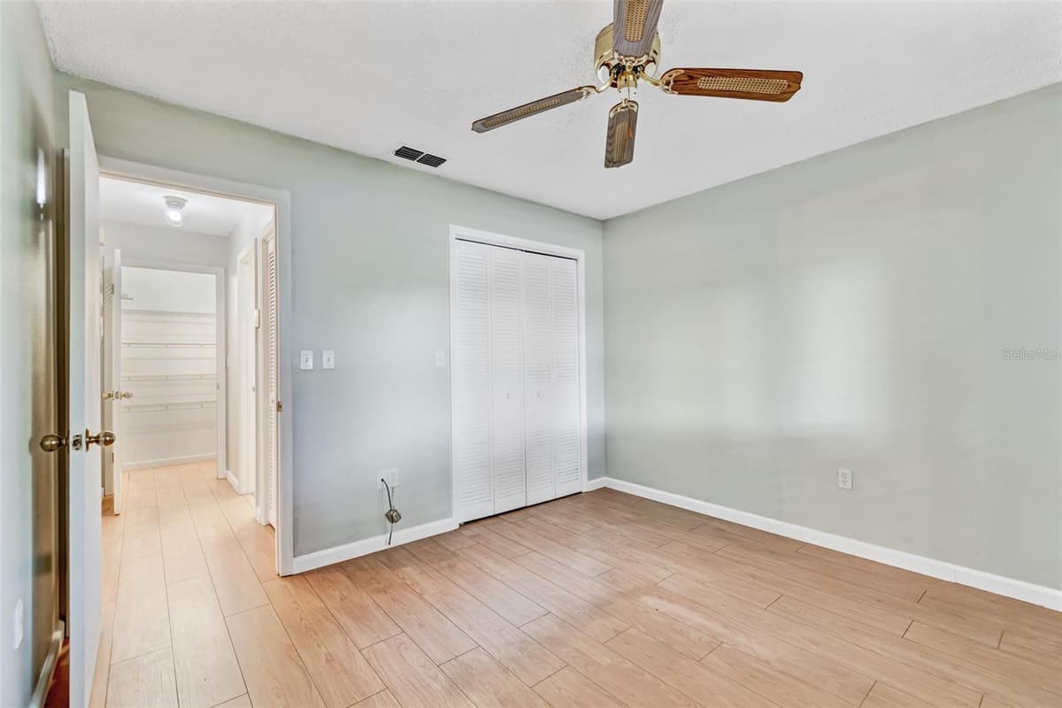 7217 GREYSTONE DRIVE — photo 25 of 100