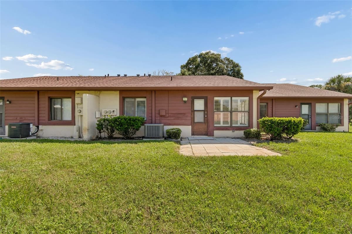 7217 GREYSTONE DRIVE — photo 45 of 100