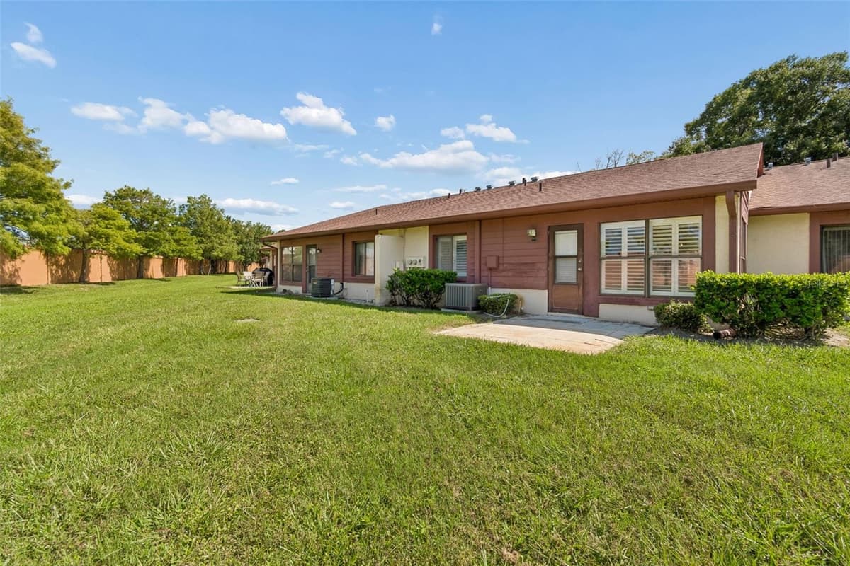 7217 GREYSTONE DRIVE — photo 46 of 100