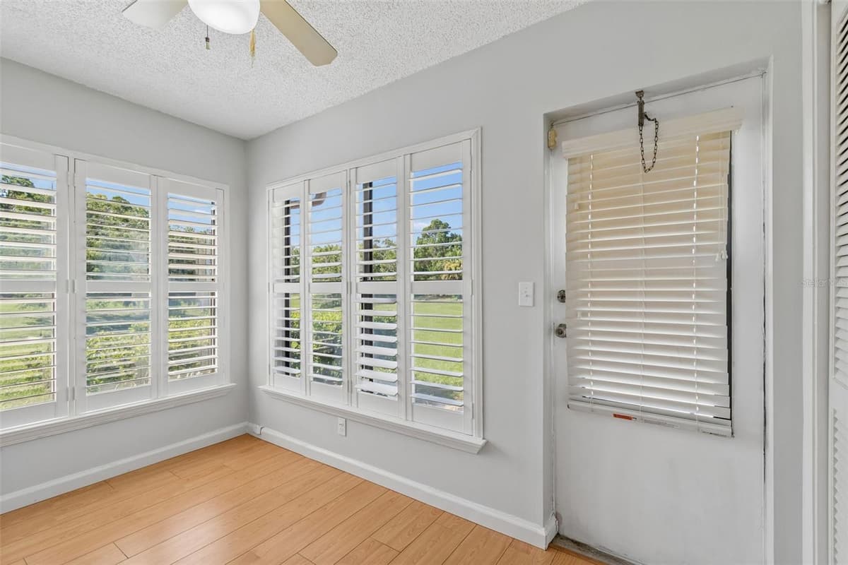 7217 GREYSTONE DRIVE — photo 39 of 100