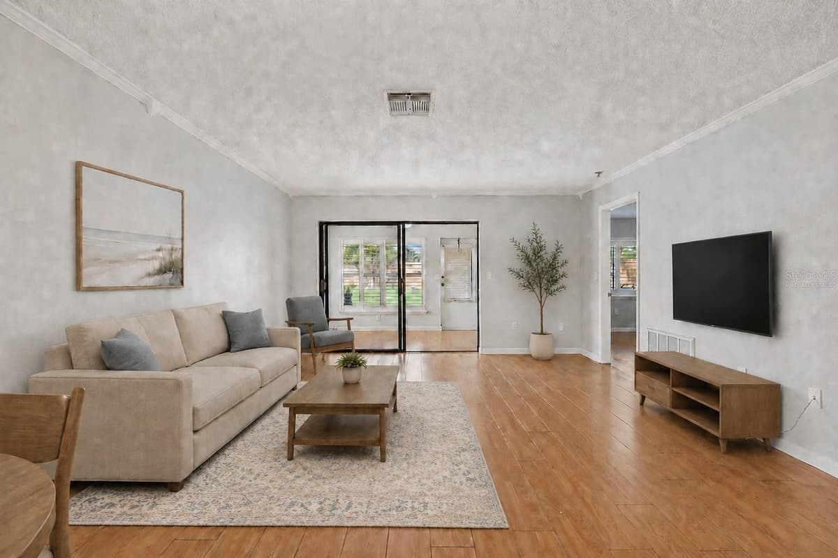 7217 GREYSTONE DRIVE — photo 5 of 100
