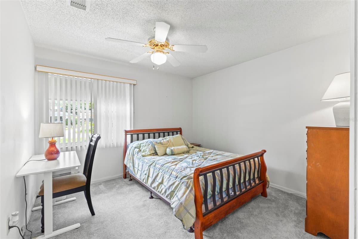 2110 HARLESTON PLACE — photo 21 of 47