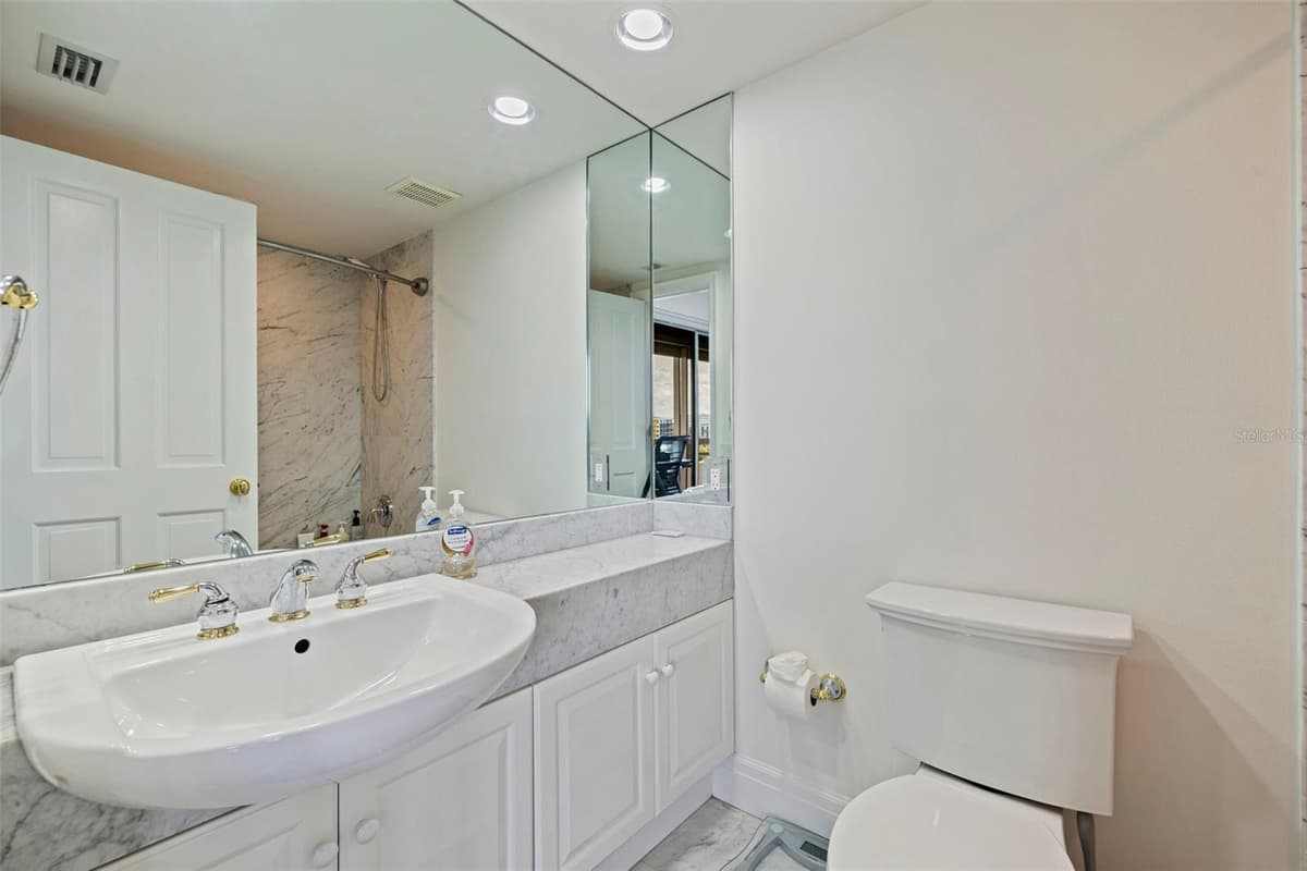 5700 MARINER STREET — photo 31 of 37