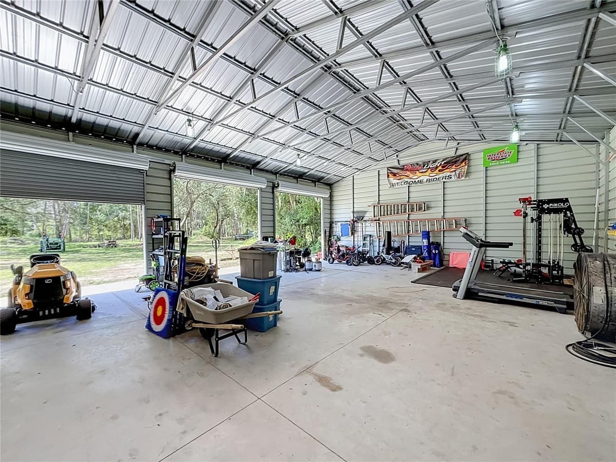41945 PINE VALLEY DRIVE — photo 4 of 37