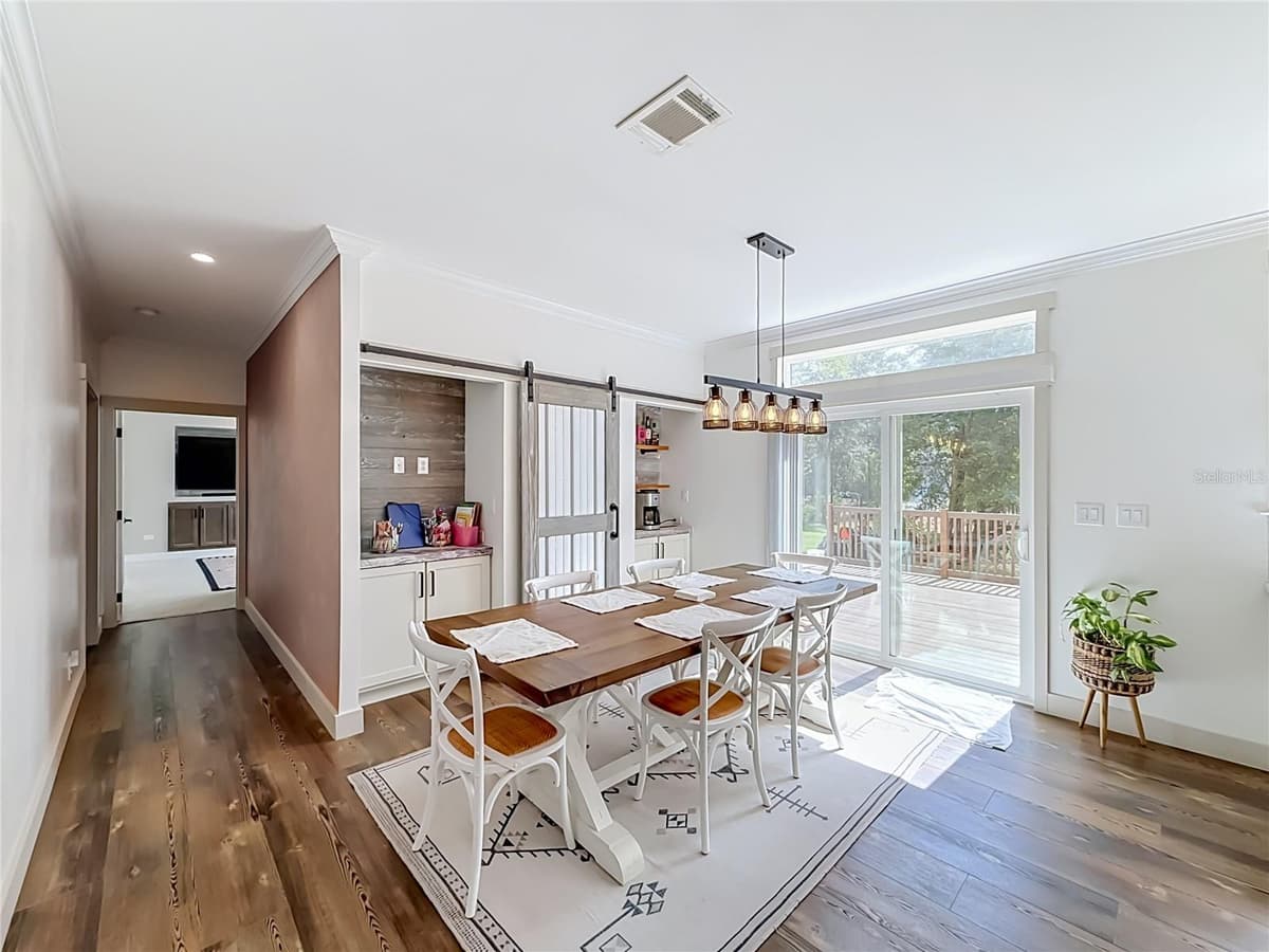 41945 PINE VALLEY DRIVE — photo 12 of 37