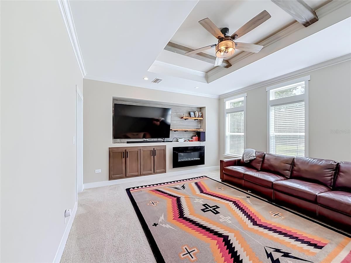41945 PINE VALLEY DRIVE — photo 13 of 37