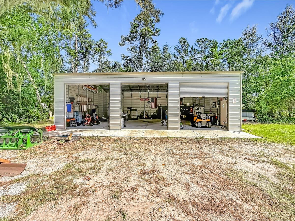 41945 PINE VALLEY DRIVE — photo 30 of 37
