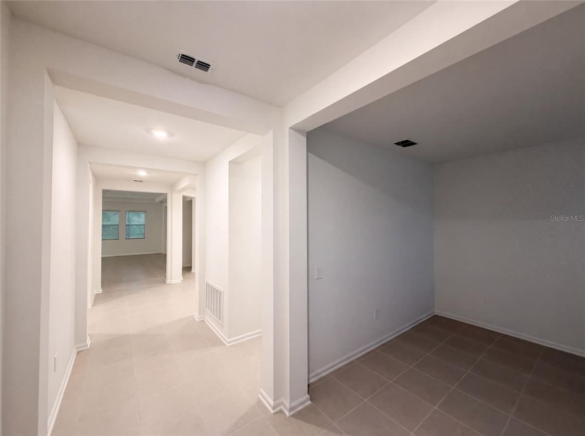 721 TUNDRA LOOP — photo 38 of 43