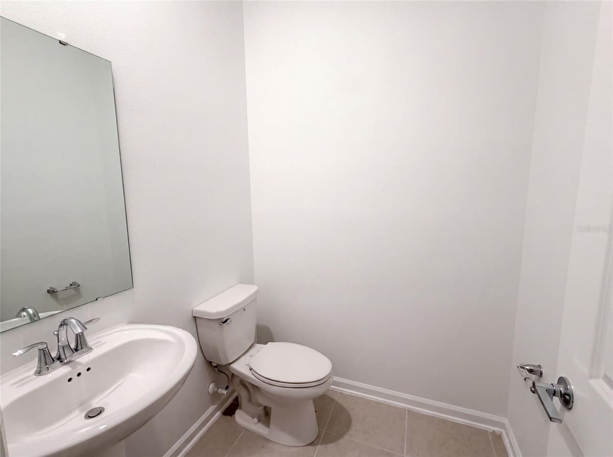 721 TUNDRA LOOP — photo 33 of 43