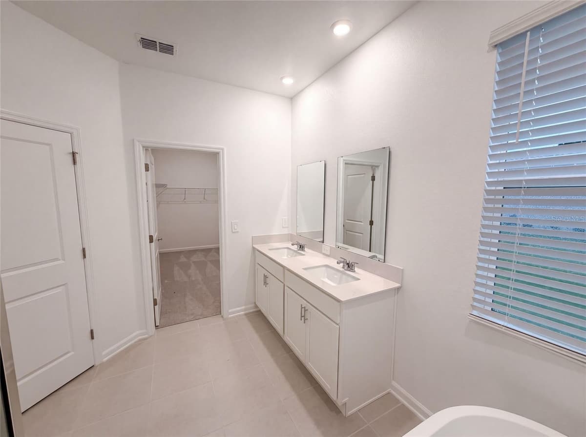 721 TUNDRA LOOP — photo 18 of 43