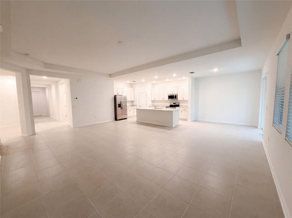 721 TUNDRA LOOP — photo 11 of 43
