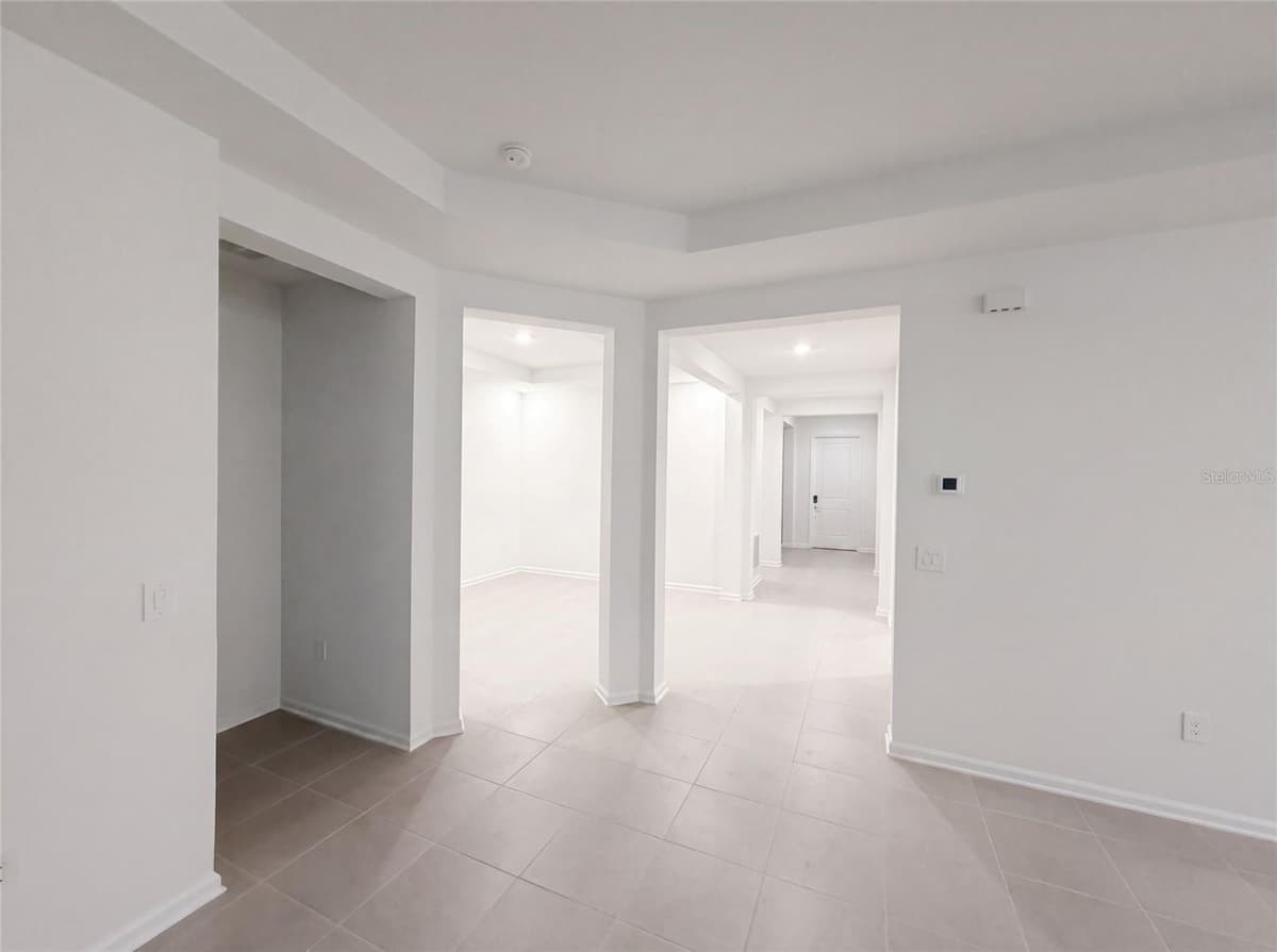 721 TUNDRA LOOP — photo 35 of 43