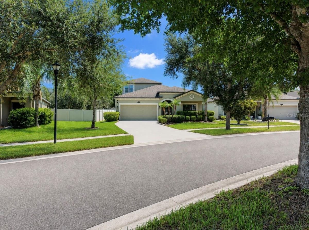 11510 SCARLET IBIS PLACE — photo 43 of 49