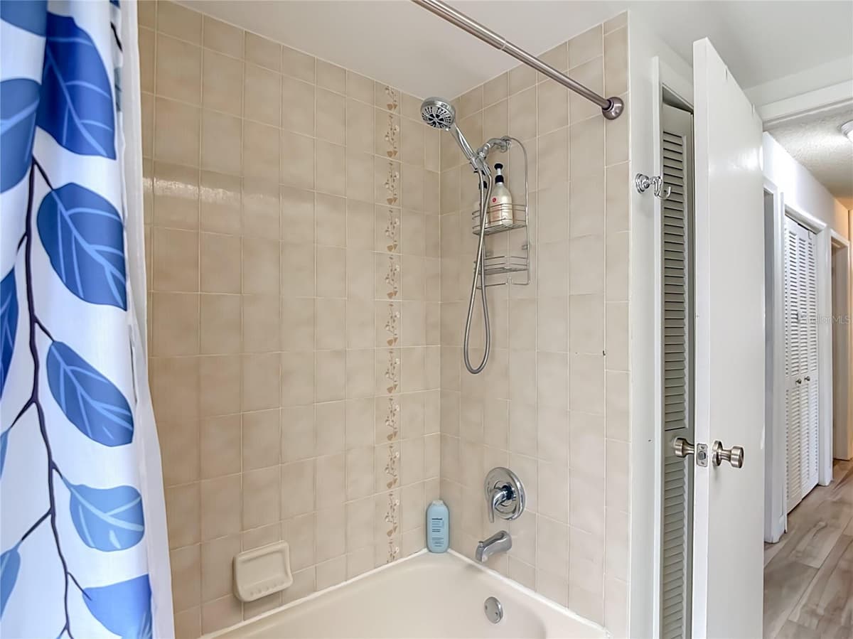 8354 WHITE PINE AVENUE — photo 39 of 60