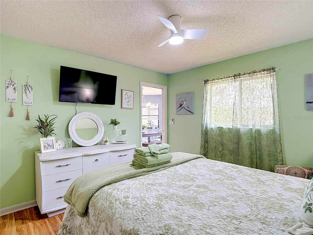 8354 WHITE PINE AVENUE — photo 34 of 60