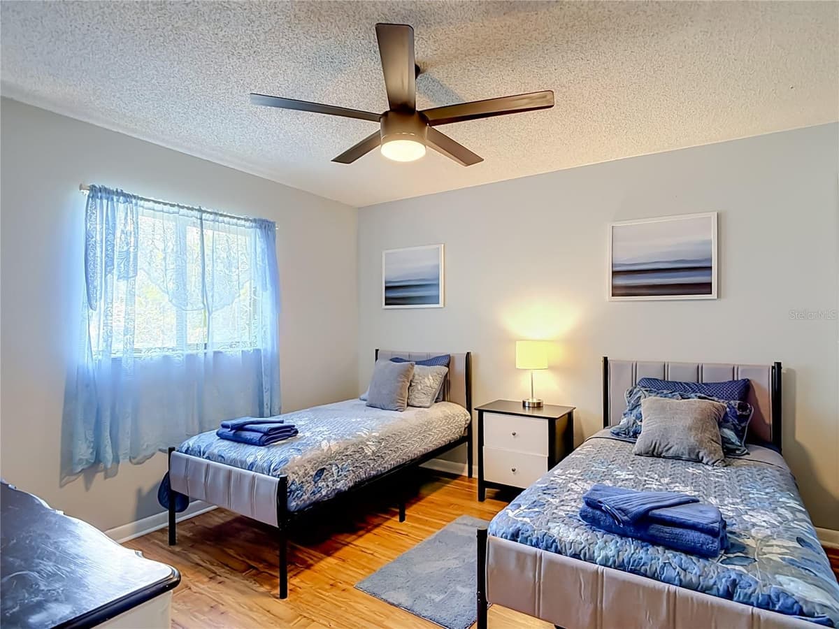 8354 WHITE PINE AVENUE — photo 36 of 60