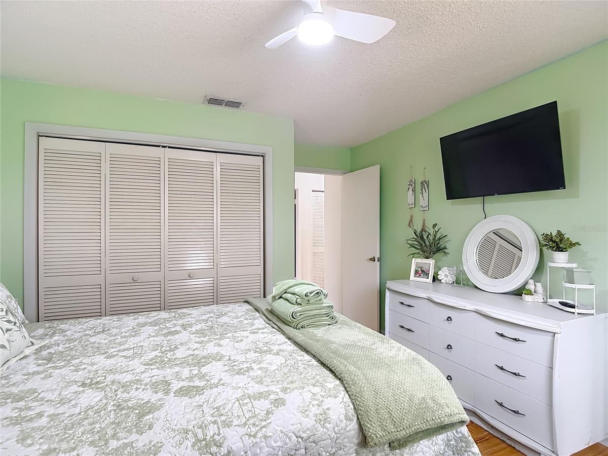 8354 WHITE PINE AVENUE — photo 31 of 60