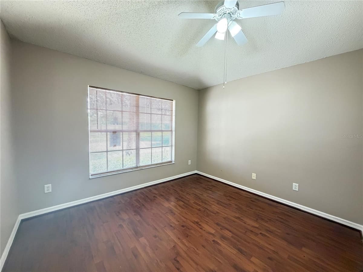 16004 MAGNOLIA HILL STREET — photo 8 of 25