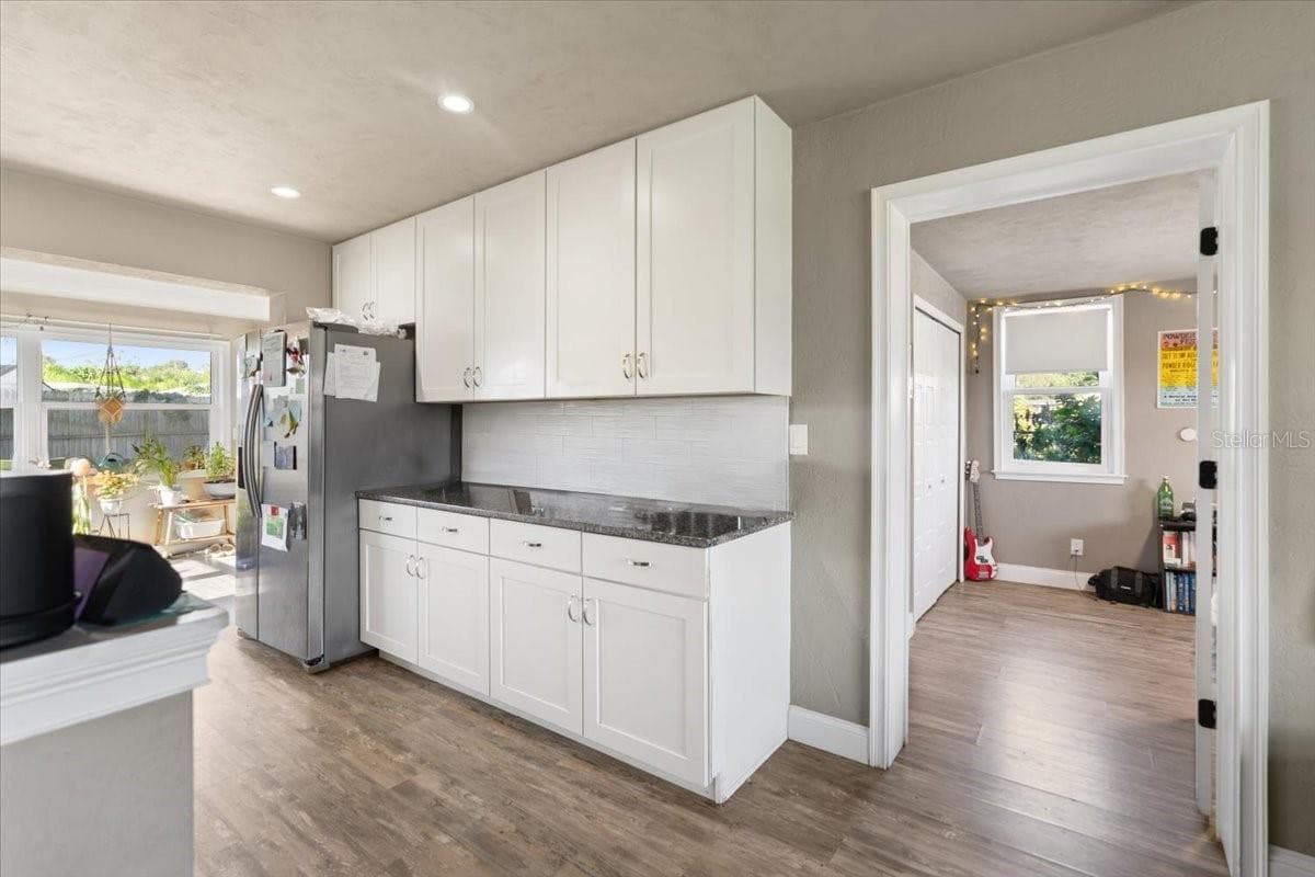 46 SEASIDE DRIVE — photo 14 of 29