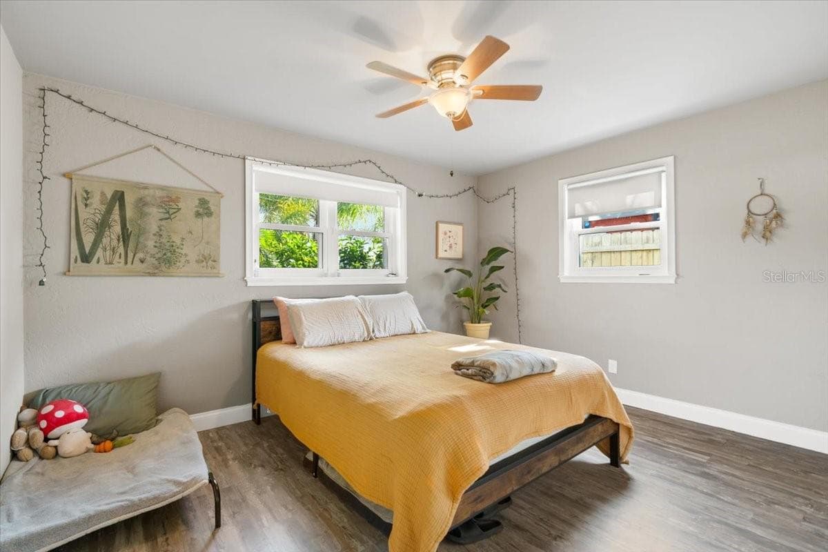 46 SEASIDE DRIVE — photo 18 of 29