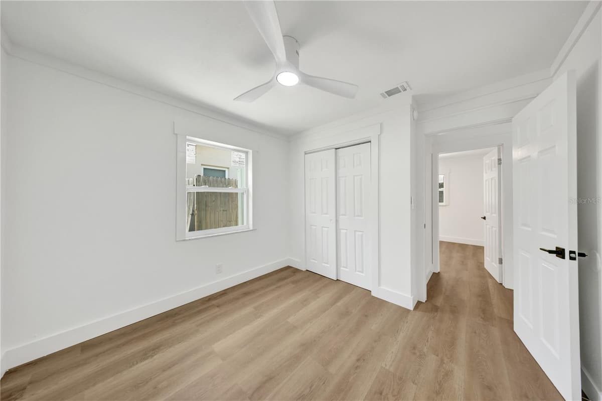 2264 WINCHESTER DRIVE — photo 12 of 22