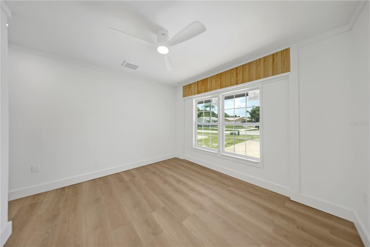 2264 WINCHESTER DRIVE — photo 15 of 22