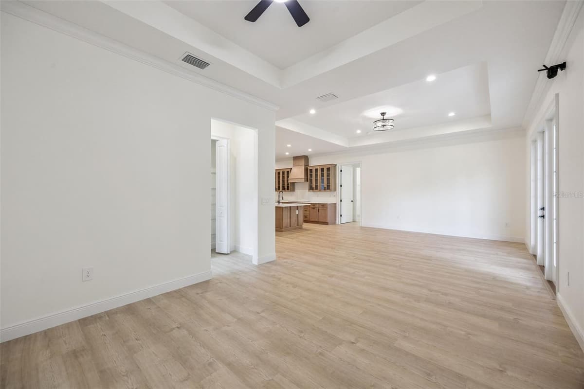 10525 BRONSON ROAD — photo 38 of 52