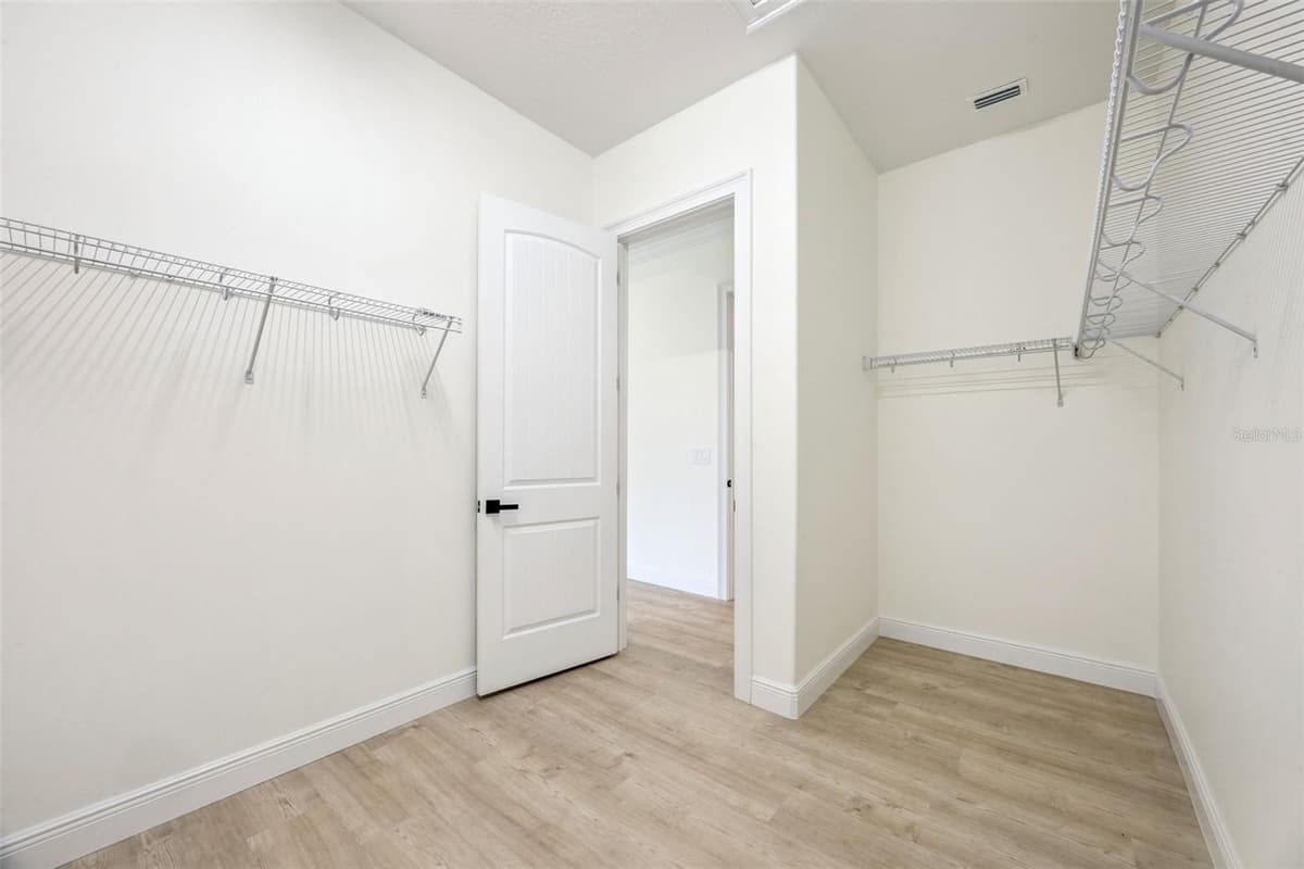 10525 BRONSON ROAD — photo 31 of 52