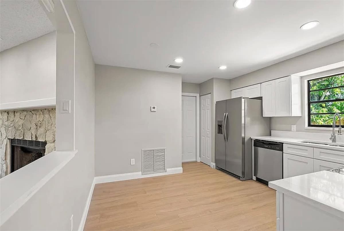 749 ELMONT STREET — photo 19 of 32