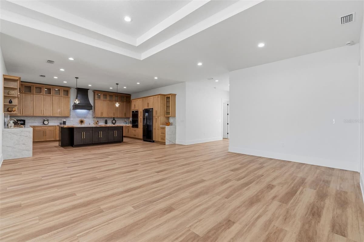 2914 WALNUT STREET — photo 7 of 48
