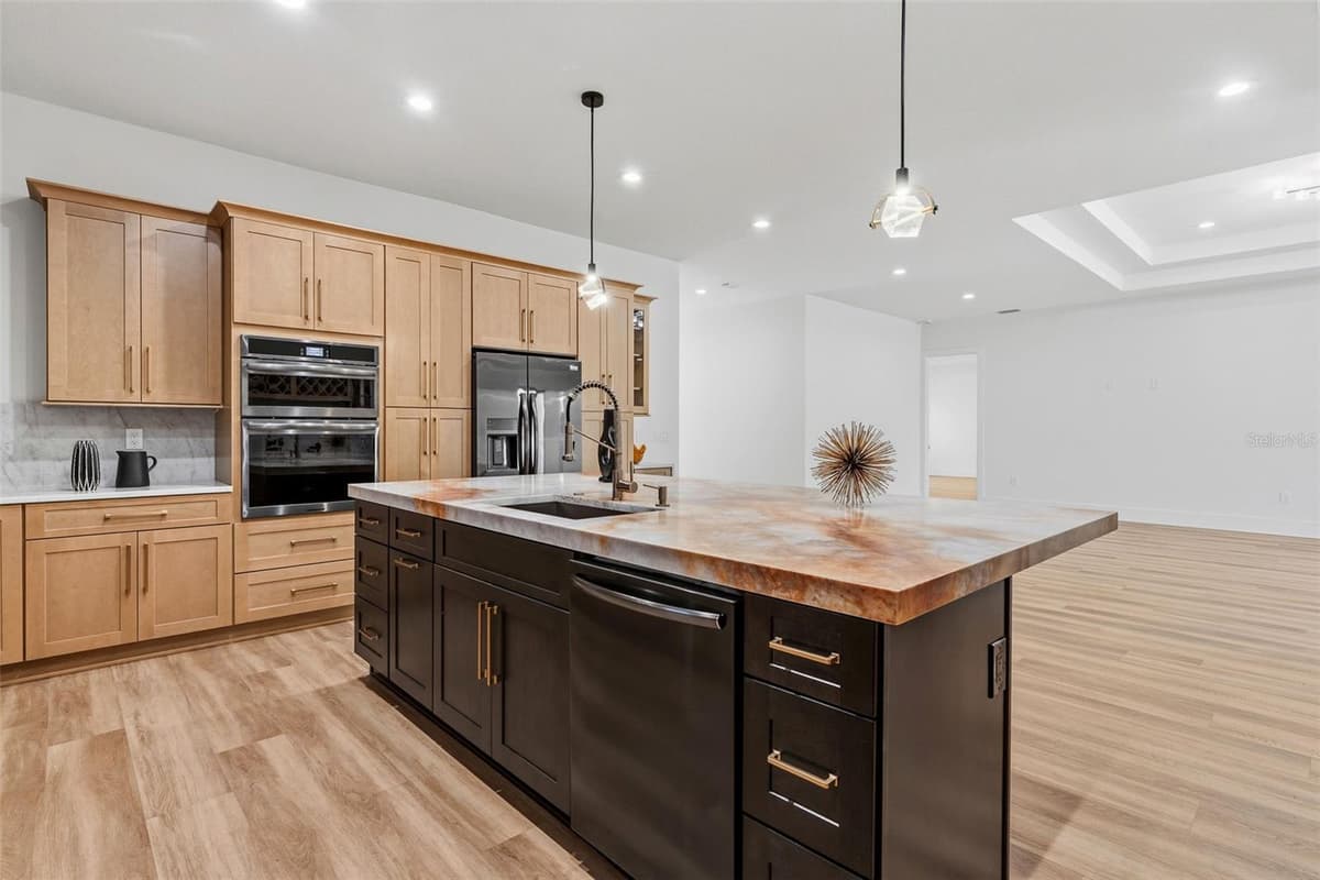 2914 WALNUT STREET — photo 17 of 48