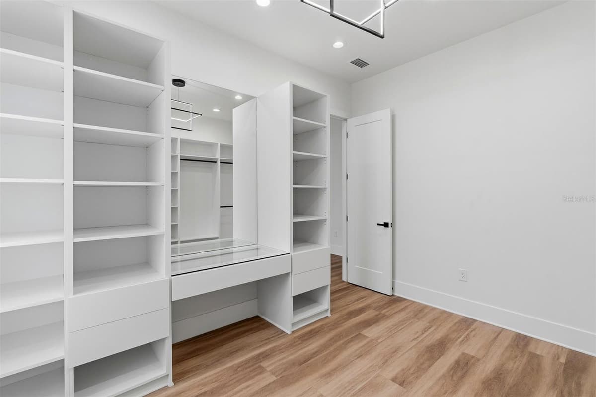 2914 WALNUT STREET — photo 28 of 48