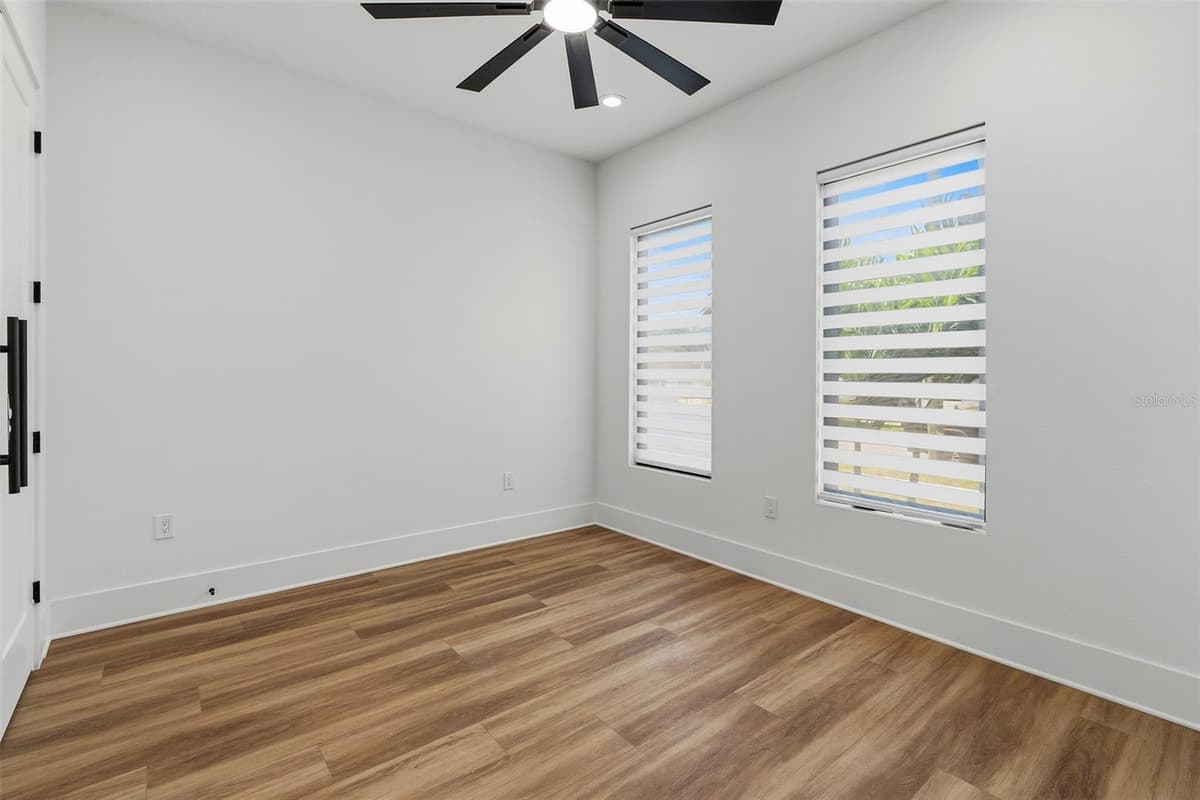 2914 WALNUT STREET — photo 29 of 48