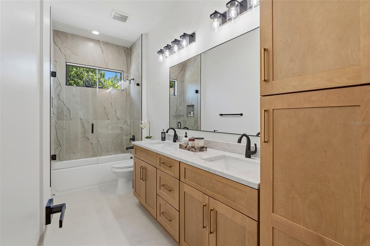 2914 WALNUT STREET — photo 38 of 48