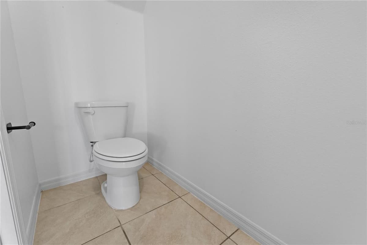 1264 CASCADES AVENUE — photo 35 of 45