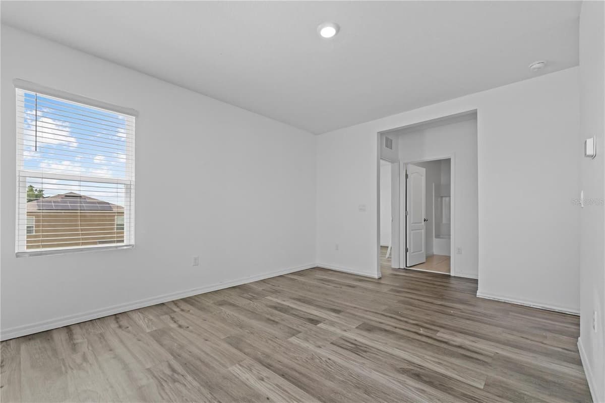 1264 CASCADES AVENUE — photo 30 of 45