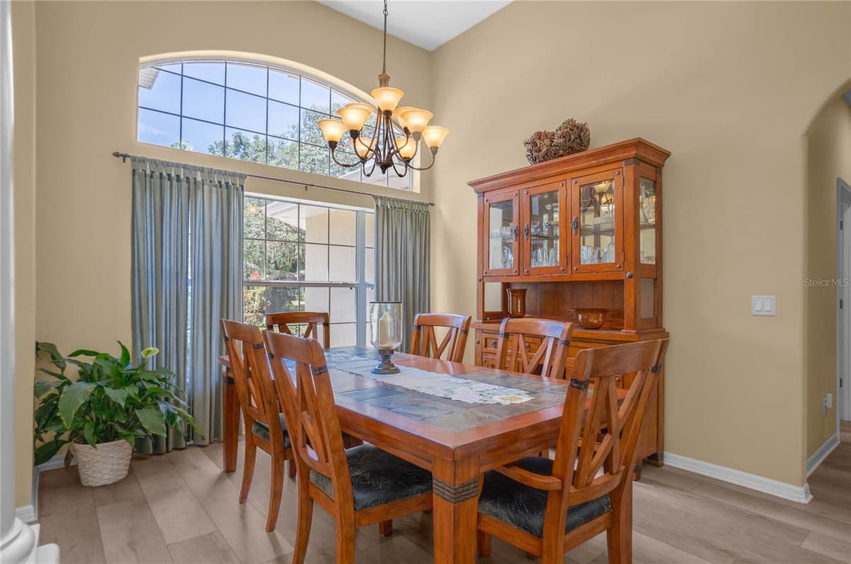 9807 LAKE TAHOE DRIVE — photo 10 of 63