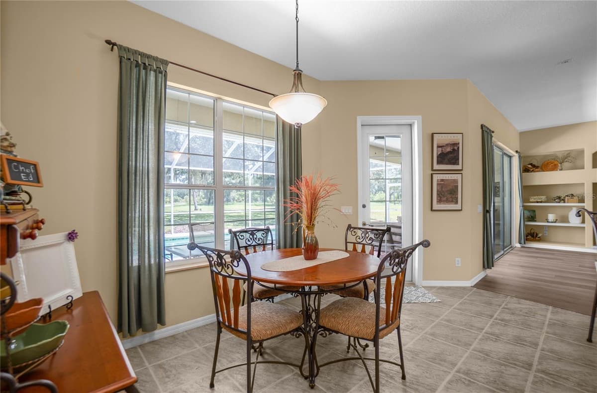 9807 LAKE TAHOE DRIVE — photo 21 of 63