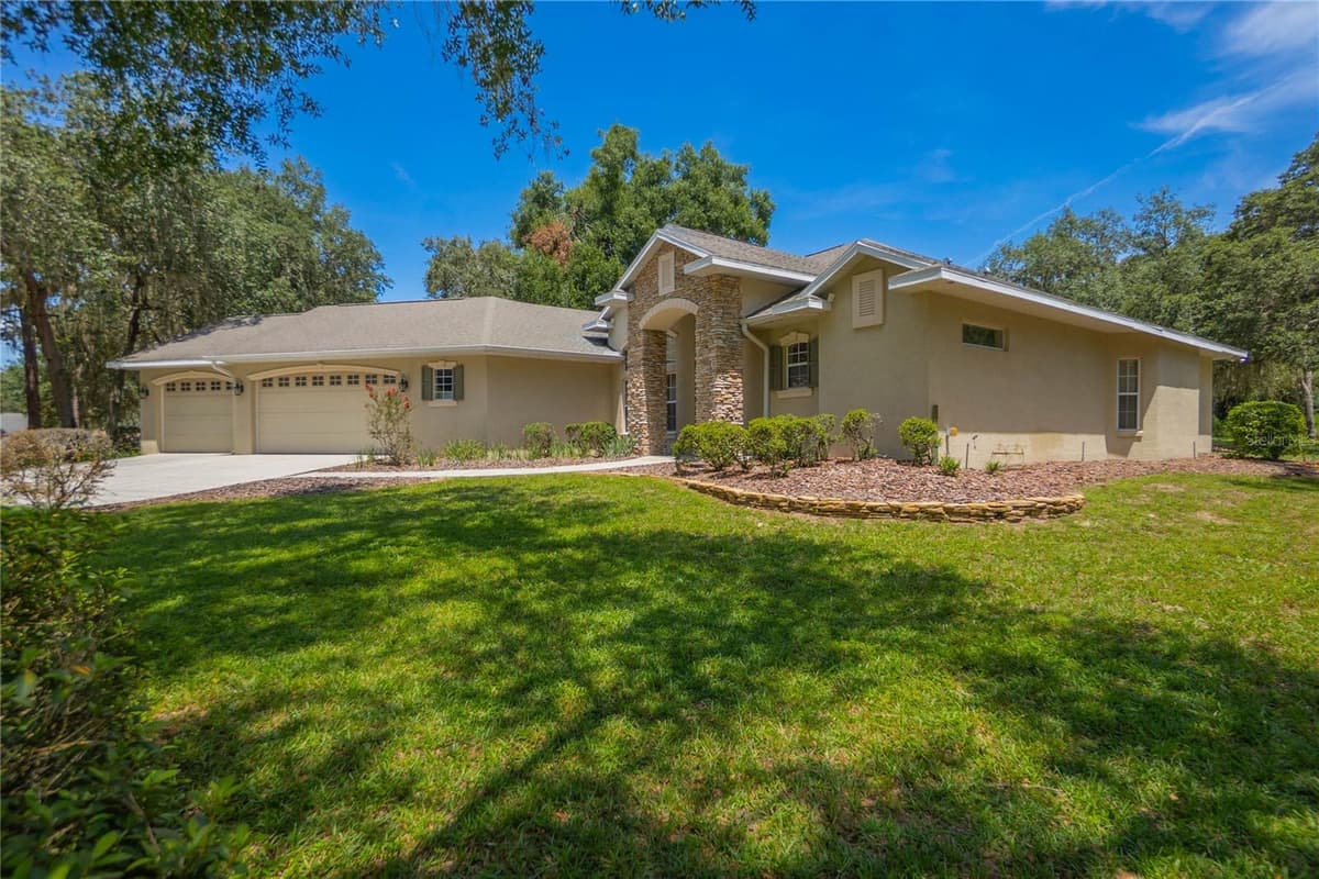 9807 LAKE TAHOE DRIVE — photo 5 of 63
