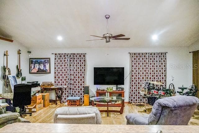 22711 STATE ROAD 44 — photo 11 of 30