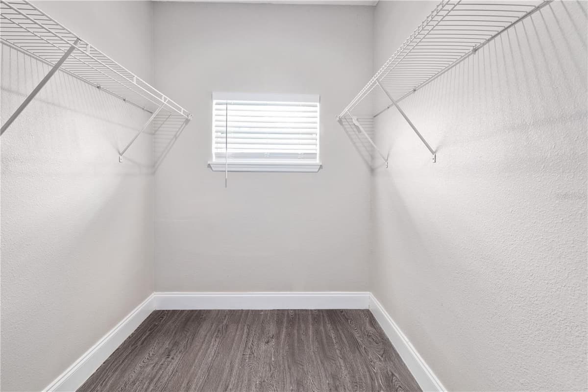 408 VIRGINIA AVENUE — photo 15 of 26